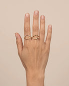 Bague Double Doigt Serpent Cristaux Dorée portée