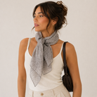 Foulard Léger Imprimé Floral Gris Pois - ModeAccess