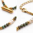 Collier Perles Turquoise Africaine Nacrées Pendentif Cylindrique Doré - ModeAccess