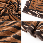 Foulard Carré Imprimé Zèbre Tigré Frangé Camel Noir Porté - ModeAccess